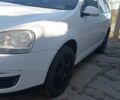Білий Фольксваген Гольф 5, об'ємом двигуна 1.9 л та пробігом 263 тис. км за 5500 $, фото 1 на Automoto.ua