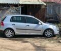 Серый Фольксваген Гольф 5, объемом двигателя 1.6 л и пробегом 176 тыс. км за 6000 $, фото 1 на Automoto.ua