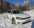Белый Фольксваген Гольф 7, объемом двигателя 1.6 л и пробегом 288 тыс. км за 14000 $, фото 1 на Automoto.ua