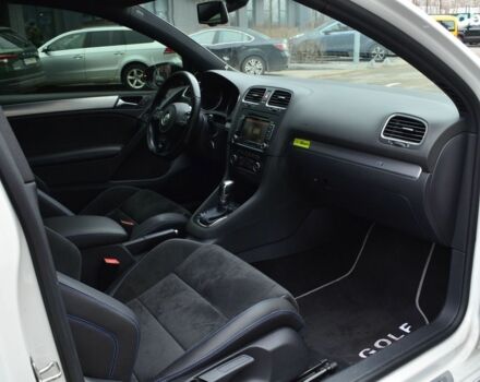 Білий Фольксваген Гольф, об'ємом двигуна 2 л та пробігом 72 тис. км за 20000 $, фото 13 на Automoto.ua