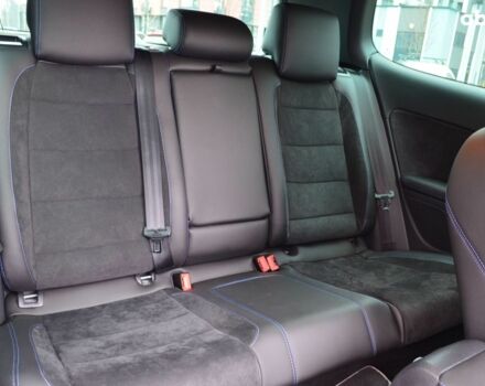 Білий Фольксваген Гольф, об'ємом двигуна 2 л та пробігом 72 тис. км за 20000 $, фото 12 на Automoto.ua