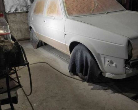 Белый Фольксваген Гольф, объемом двигателя 1.3 л и пробегом 250 тыс. км за 1350 $, фото 9 на Automoto.ua