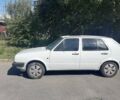 Белый Фольксваген Гольф, объемом двигателя 1.3 л и пробегом 250 тыс. км за 1350 $, фото 5 на Automoto.ua