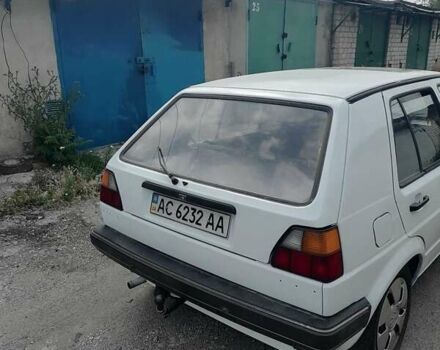 Белый Фольксваген Гольф, объемом двигателя 1.3 л и пробегом 250 тыс. км за 1350 $, фото 9 на Automoto.ua