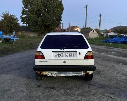 Білий Фольксваген Гольф, об'ємом двигуна 1.6 л та пробігом 285 тис. км за 481 $, фото 3 на Automoto.ua
