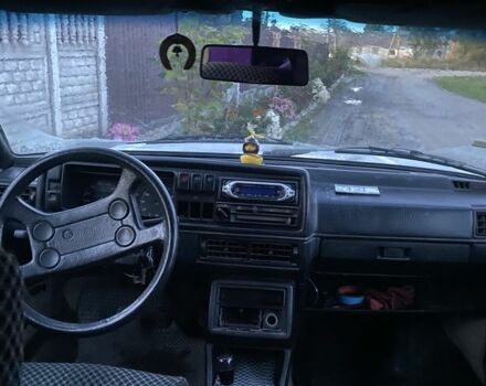 Білий Фольксваген Гольф, об'ємом двигуна 1.6 л та пробігом 285 тис. км за 481 $, фото 5 на Automoto.ua