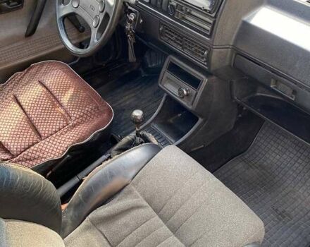 Белый Фольксваген Гольф, объемом двигателя 1.8 л и пробегом 469 тыс. км за 1400 $, фото 2 на Automoto.ua