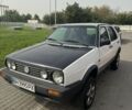 Белый Фольксваген Гольф, объемом двигателя 1.6 л и пробегом 280 тыс. км за 2000 $, фото 1 на Automoto.ua