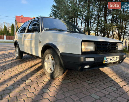 Білий Фольксваген Гольф, об'ємом двигуна 1.27 л та пробігом 250 тис. км за 1200 $, фото 10 на Automoto.ua