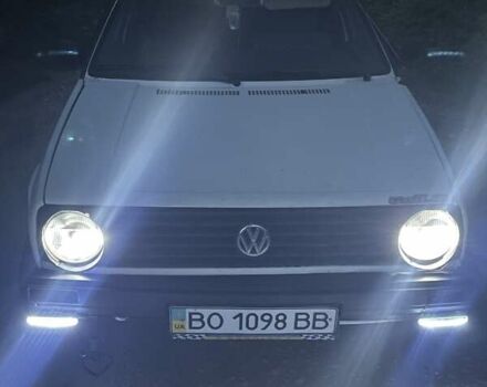 Белый Фольксваген Гольф, объемом двигателя 1.59 л и пробегом 300 тыс. км за 1500 $, фото 7 на Automoto.ua