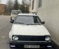 Белый Фольксваген Гольф, объемом двигателя 1.59 л и пробегом 300 тыс. км за 1500 $, фото 1 на Automoto.ua