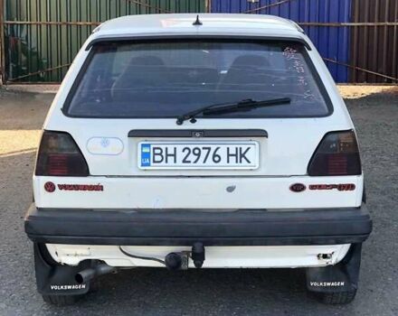 Белый Фольксваген Гольф, объемом двигателя 1.59 л и пробегом 287 тыс. км за 2500 $, фото 6 на Automoto.ua