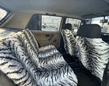 Белый Фольксваген Гольф, объемом двигателя 1.3 л и пробегом 350 тыс. км за 1300 $, фото 3 на Automoto.ua