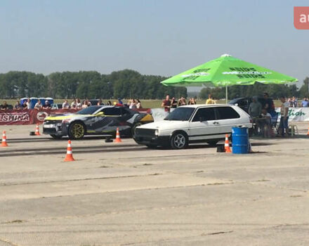 Білий Фольксваген Гольф, об'ємом двигуна 2 л та пробігом 2 тис. км за 10000 $, фото 30 на Automoto.ua