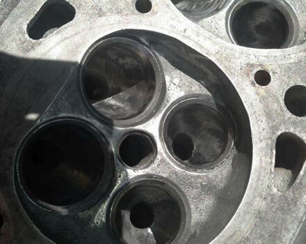 Білий Фольксваген Гольф, об'ємом двигуна 2 л та пробігом 2 тис. км за 10000 $, фото 11 на Automoto.ua