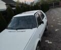 Белый Фольксваген Гольф, объемом двигателя 1.6 л и пробегом 298 тыс. км за 1250 $, фото 1 на Automoto.ua