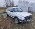 Белый Фольксваген Гольф, объемом двигателя 1.3 л и пробегом 300 тыс. км за 500 $, фото 1 на Automoto.ua