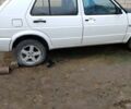 Белый Фольксваген Гольф, объемом двигателя 1.6 л и пробегом 180 тыс. км за 850 $, фото 1 на Automoto.ua