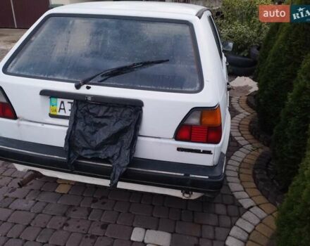 Белый Фольксваген Гольф, объемом двигателя 1.6 л и пробегом 298 тыс. км за 1250 $, фото 2 на Automoto.ua