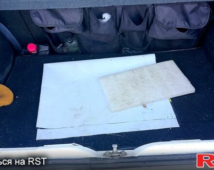 Білий Фольксваген Гольф, об'ємом двигуна 1.6 л та пробігом 0 тис. км за 1200 $, фото 2 на Automoto.ua