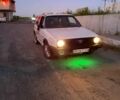 Белый Фольксваген Гольф, объемом двигателя 1.3 л и пробегом 200 тыс. км за 750 $, фото 1 на Automoto.ua