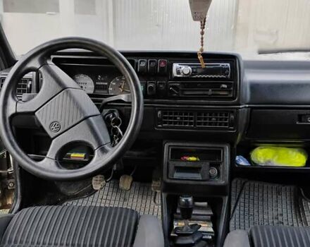 Белый Фольксваген Гольф, объемом двигателя 1.59 л и пробегом 382 тыс. км за 2000 $, фото 2 на Automoto.ua