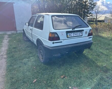 Белый Фольксваген Гольф, объемом двигателя 1.8 л и пробегом 100 тыс. км за 626 $, фото 2 на Automoto.ua