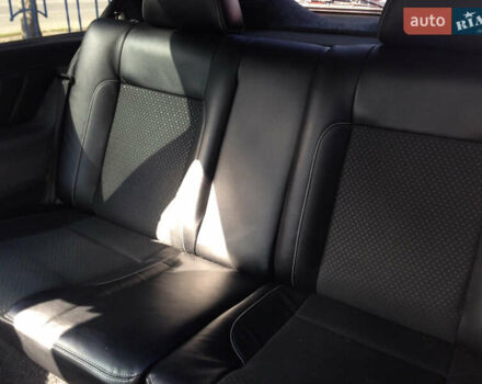 Білий Фольксваген Гольф, об'ємом двигуна 2 л та пробігом 2 тис. км за 10000 $, фото 2 на Automoto.ua