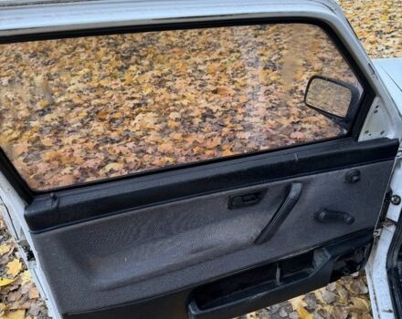 Білий Фольксваген Гольф, об'ємом двигуна 1.6 л та пробігом 300 тис. км за 800 $, фото 7 на Automoto.ua