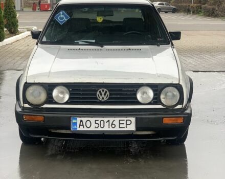 Білий Фольксваген Гольф, об'ємом двигуна 1.6 л та пробігом 3 тис. км за 1000 $, фото 4 на Automoto.ua
