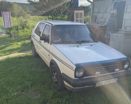 Белый Фольксваген Гольф, объемом двигателя 1.3 л и пробегом 350 тыс. км за 1300 $, фото 9 на Automoto.ua