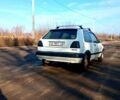 Белый Фольксваген Гольф, объемом двигателя 1.3 л и пробегом 0 тыс. км за 800 $, фото 1 на Automoto.ua