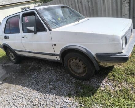 Білий Фольксваген Гольф, об'ємом двигуна 1.6 л та пробігом 300 тис. км за 672 $, фото 4 на Automoto.ua