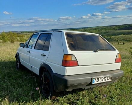 Белый Фольксваген Гольф, объемом двигателя 1.6 л и пробегом 500 тыс. км за 1500 $, фото 3 на Automoto.ua