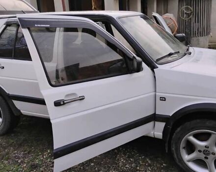 Белый Фольксваген Гольф, объемом двигателя 1.59 л и пробегом 382 тыс. км за 2000 $, фото 13 на Automoto.ua