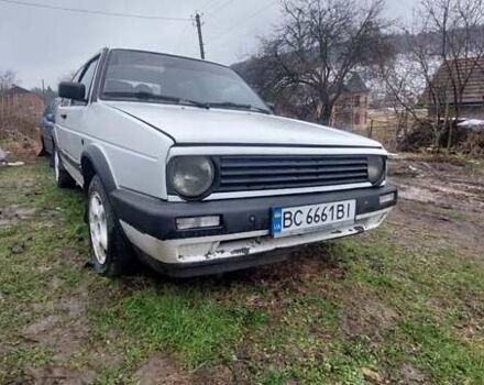 Белый Фольксваген Гольф, объемом двигателя 1.27 л и пробегом 540 тыс. км за 800 $, фото 2 на Automoto.ua