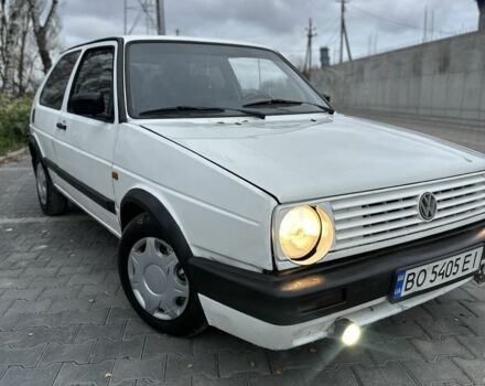 Белый Фольксваген Гольф, объемом двигателя 1.6 л и пробегом 255 тыс. км за 1150 $, фото 1 на Automoto.ua