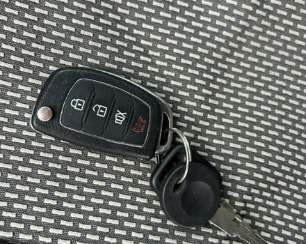 Белый Фольксваген Гольф, объемом двигателя 1.3 л и пробегом 325 тыс. км за 1300 $, фото 7 на Automoto.ua