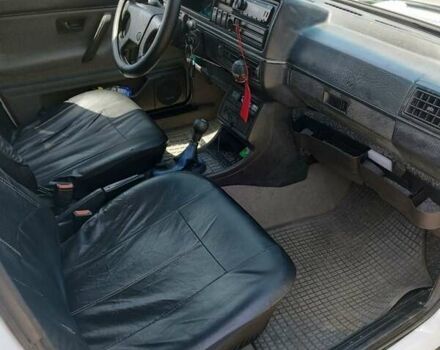 Белый Фольксваген Гольф, объемом двигателя 1.8 л и пробегом 100 тыс. км за 4200 $, фото 8 на Automoto.ua