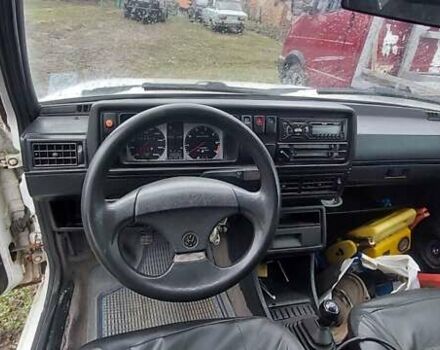 Белый Фольксваген Гольф, объемом двигателя 1.27 л и пробегом 540 тыс. км за 800 $, фото 7 на Automoto.ua