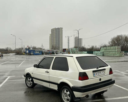 Белый Фольксваген Гольф, объемом двигателя 1.3 л и пробегом 325 тыс. км за 1300 $, фото 5 на Automoto.ua