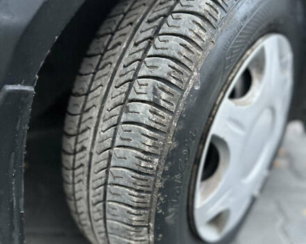 Белый Фольксваген Гольф, объемом двигателя 1.6 л и пробегом 225 тыс. км за 1150 $, фото 13 на Automoto.ua