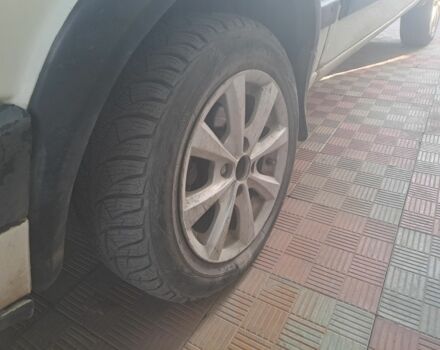 Белый Фольксваген Гольф, объемом двигателя 0 л и пробегом 281 тыс. км за 1050 $, фото 6 на Automoto.ua