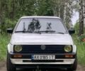 Белый Фольксваген Гольф, объемом двигателя 1.3 л и пробегом 50 тыс. км за 2500 $, фото 1 на Automoto.ua