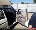 Білий Фольксваген Гольф, об'ємом двигуна 1.6 л та пробігом 100 тис. км за 2000 $, фото 7 на Automoto.ua