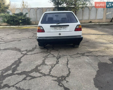 Білий Фольксваген Гольф, об'ємом двигуна 1.8 л та пробігом 400 тис. км за 750 $, фото 8 на Automoto.ua