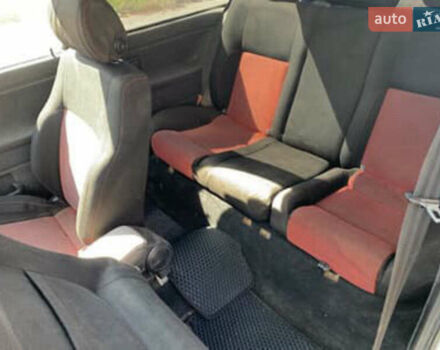 Белый Фольксваген Гольф, объемом двигателя 1.6 л и пробегом 278 тыс. км за 1000 $, фото 4 на Automoto.ua