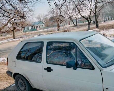 Белый Фольксваген Гольф, объемом двигателя 1.3 л и пробегом 400 тыс. км за 826 $, фото 4 на Automoto.ua