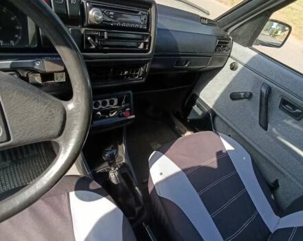 Білий Фольксваген Гольф, об'ємом двигуна 1.6 л та пробігом 351 тис. км за 1400 $, фото 3 на Automoto.ua