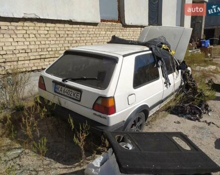 Фольксваген Гольф 1989 в Киеве на Automoto.ua Белый Фольксваген Гольф, объемом двигателя 1.78 л и пробегом 150 тыс. км за 700 $, фото 10 на Automoto.ua